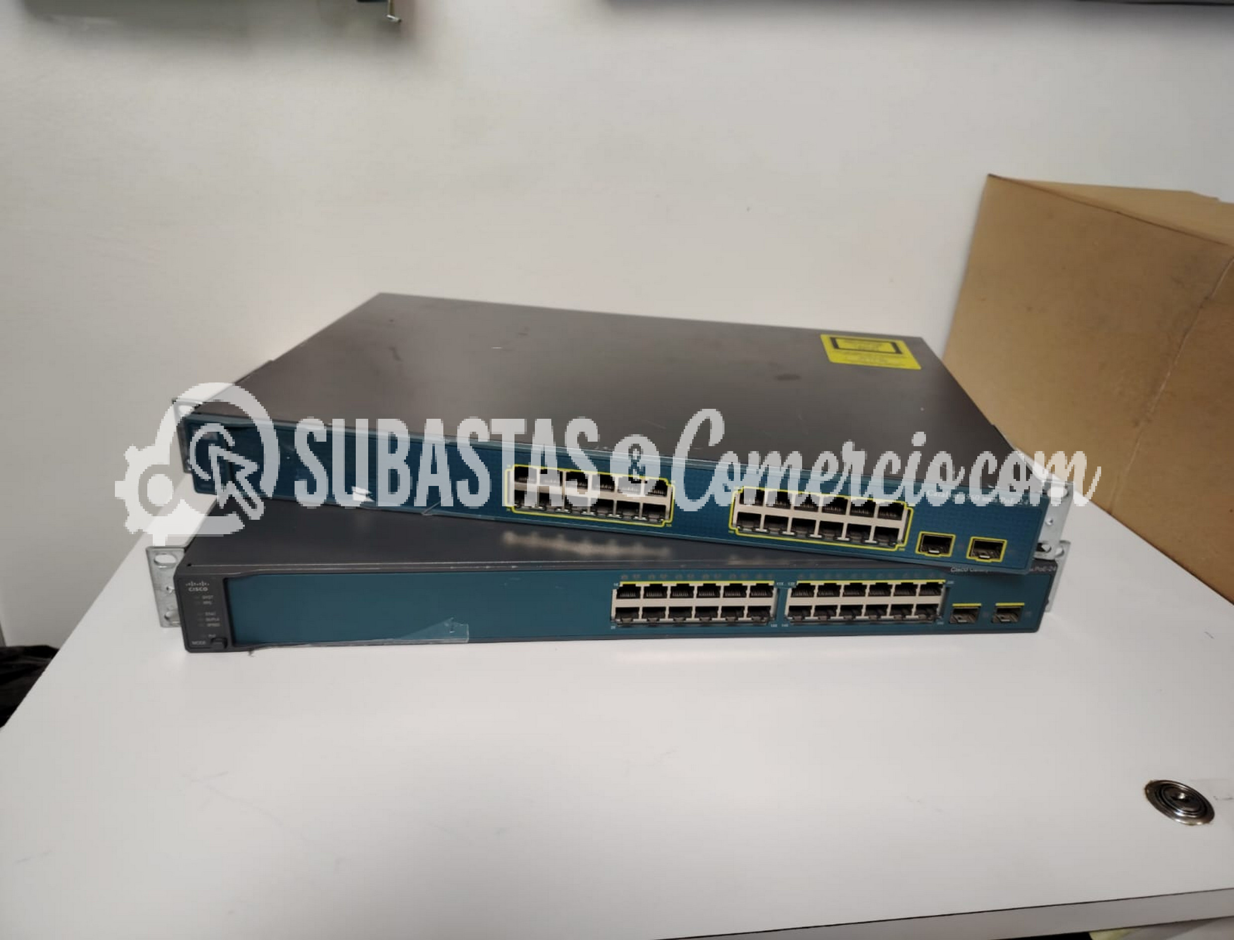 CISCO CATALYST 3560 24 PUERTOS POE.JPG
